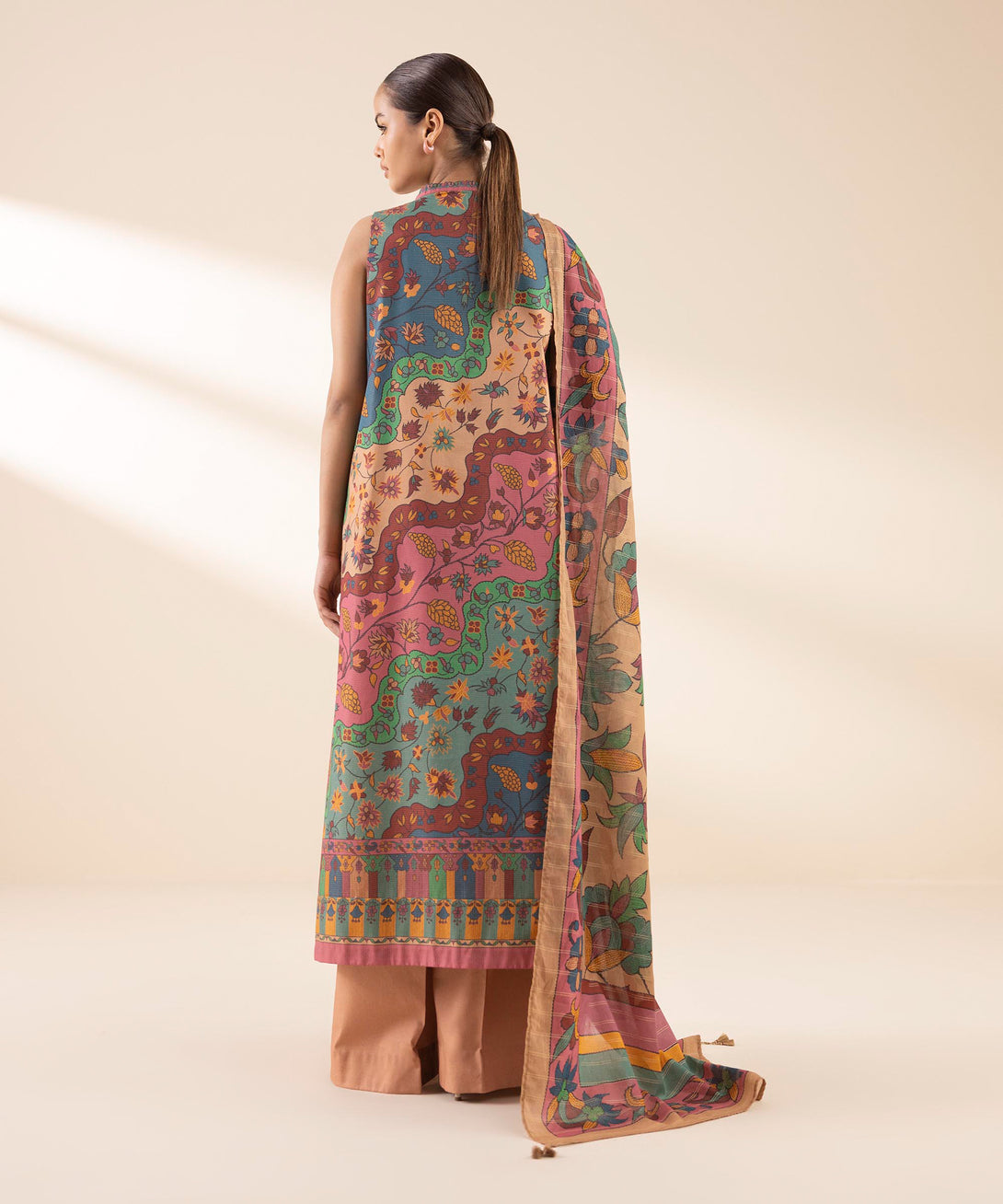 Women's Unstitched Zari Lawn Printed Multi 3 Piece Suit