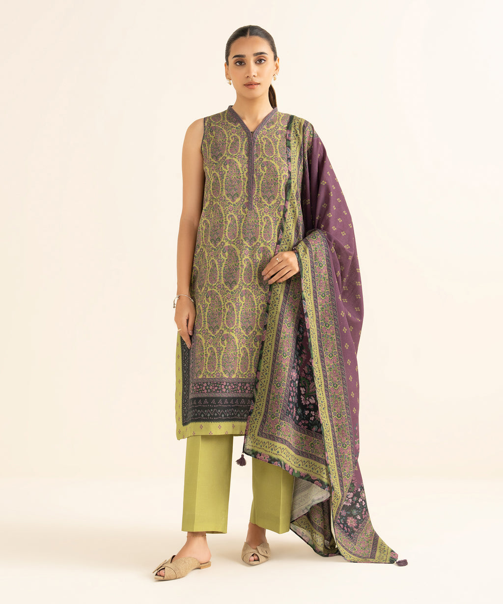 3 Piece - Printed Light Khaddar Suit