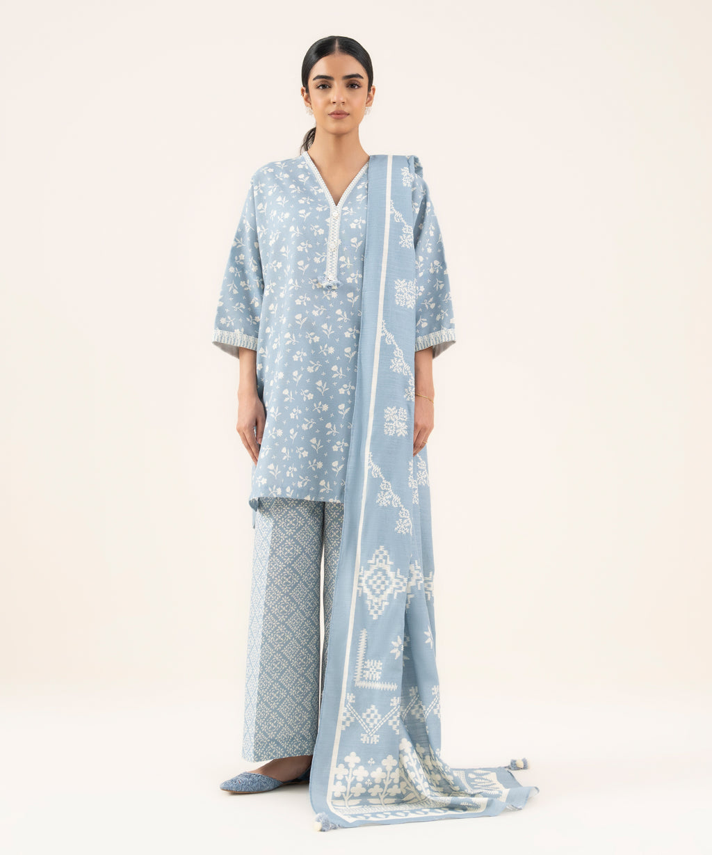3 Piece - Printed Light Khaddar Suit