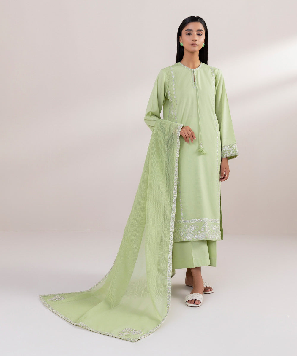 Blended Textured Karandi Green Embroidered Dupatta