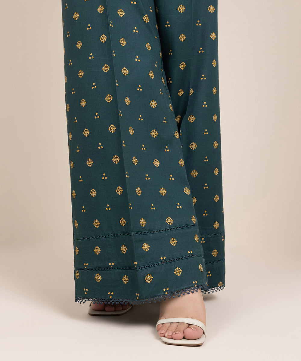 Women's Pret Cambric Printed Green Flared Pants