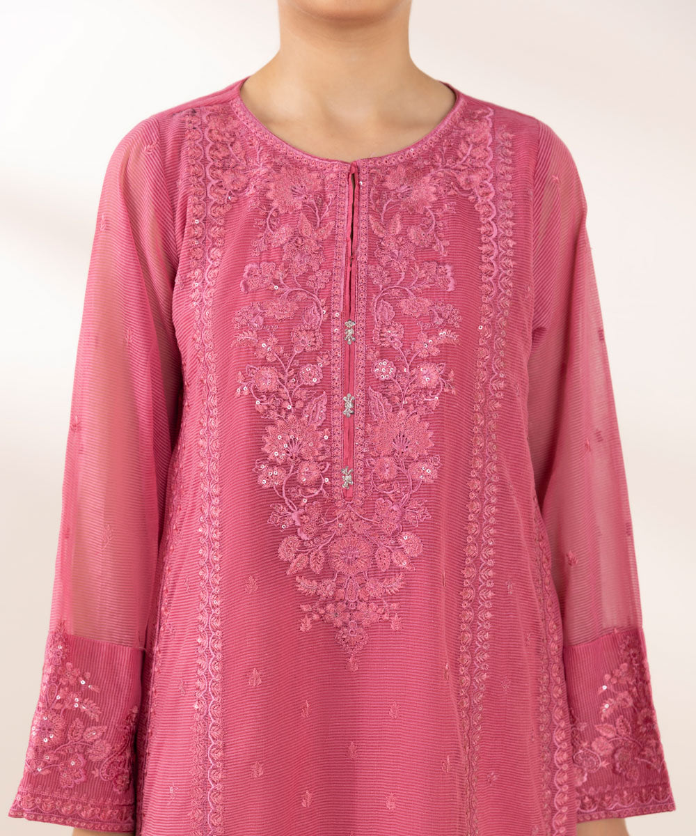 Women's Pret Blended Textured Karandi Pink Embroidered 3 Piece Suit