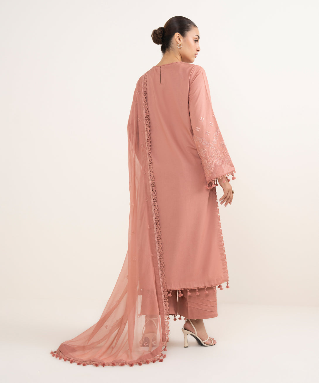 Women's Unstitched Lawn Embroidered Pink 3 Piece Suit
