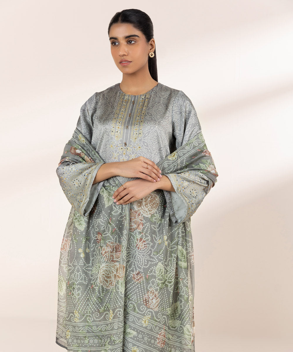 Women's Pret Blended Satin Grey Printed Three Piece Suit