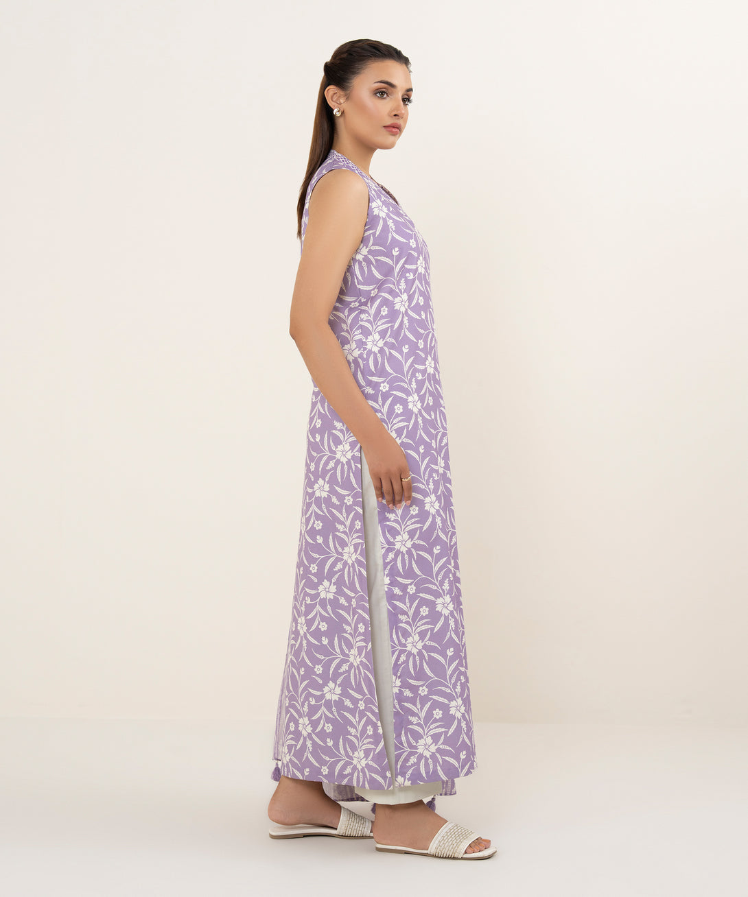 Women's Unstitched Lawn Printed Multi 2 Piece Suit