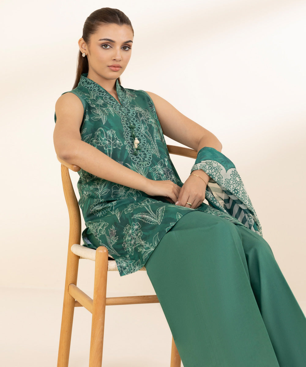 Unstitched Women's Printed Lawn Green Two Piece Suit 