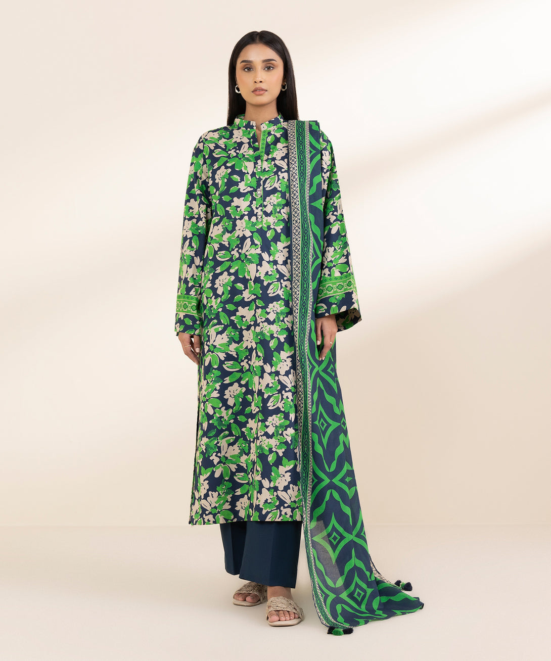 Women's Unstitched Lawn Printed Green 2 Piece Suit