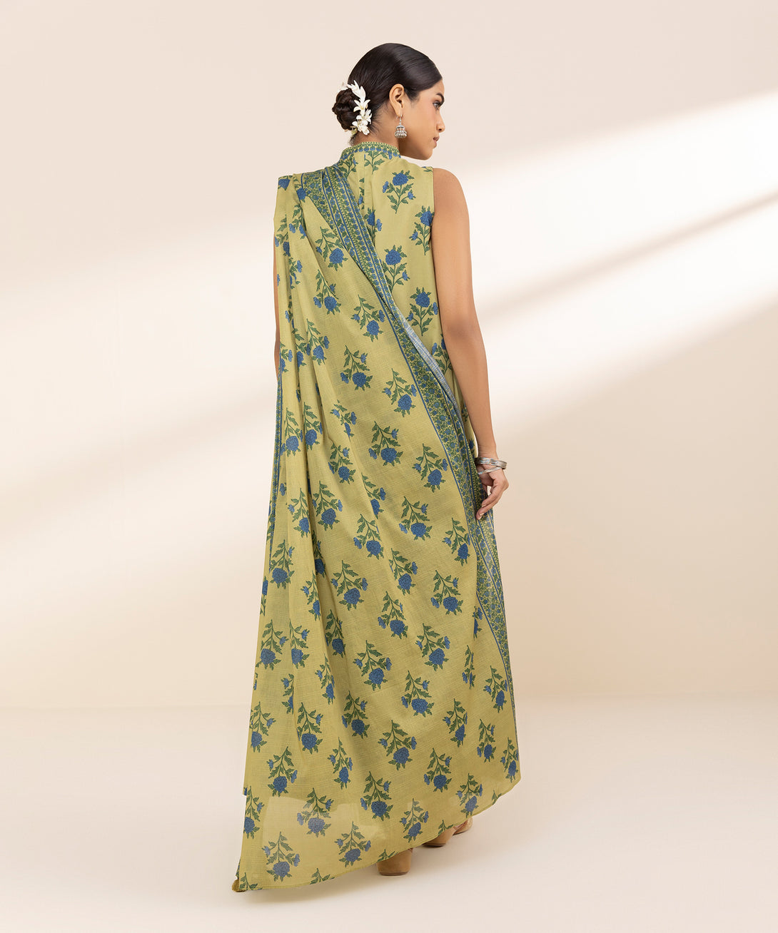 Women's Unstitched Lawn Printed Multi 3 Piece Suit