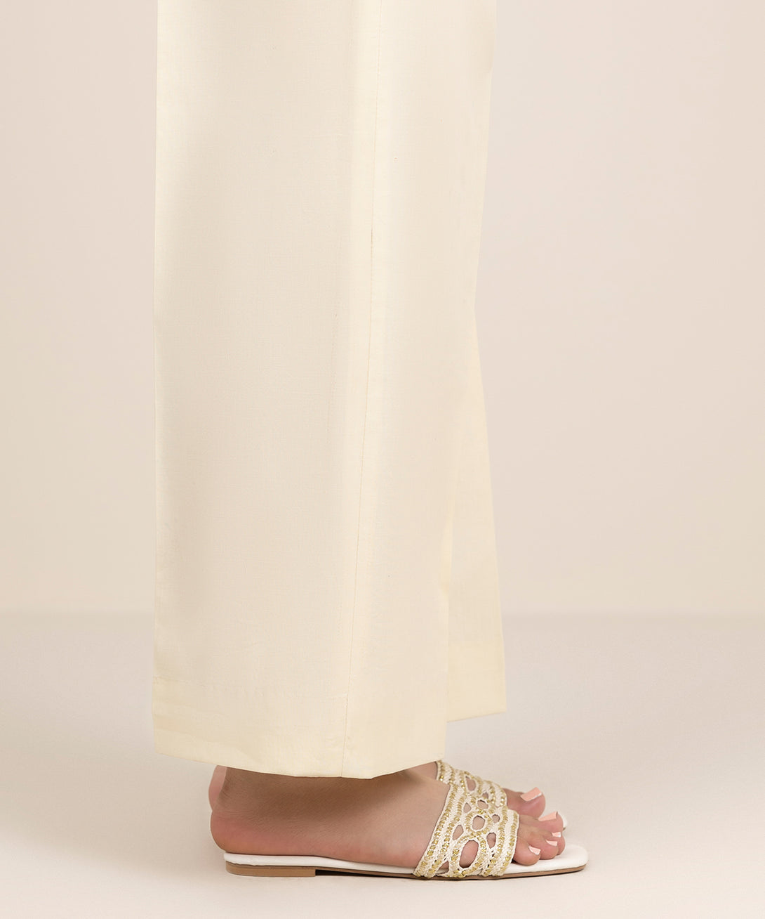 Women's Unstitched Cotton Printed Off White Trousers Fabric