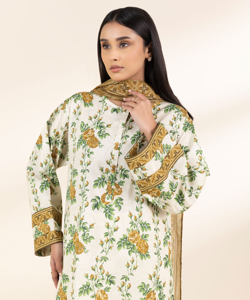 Unstitched Women's Embroidered Lawn Off White Shirt Dupatta