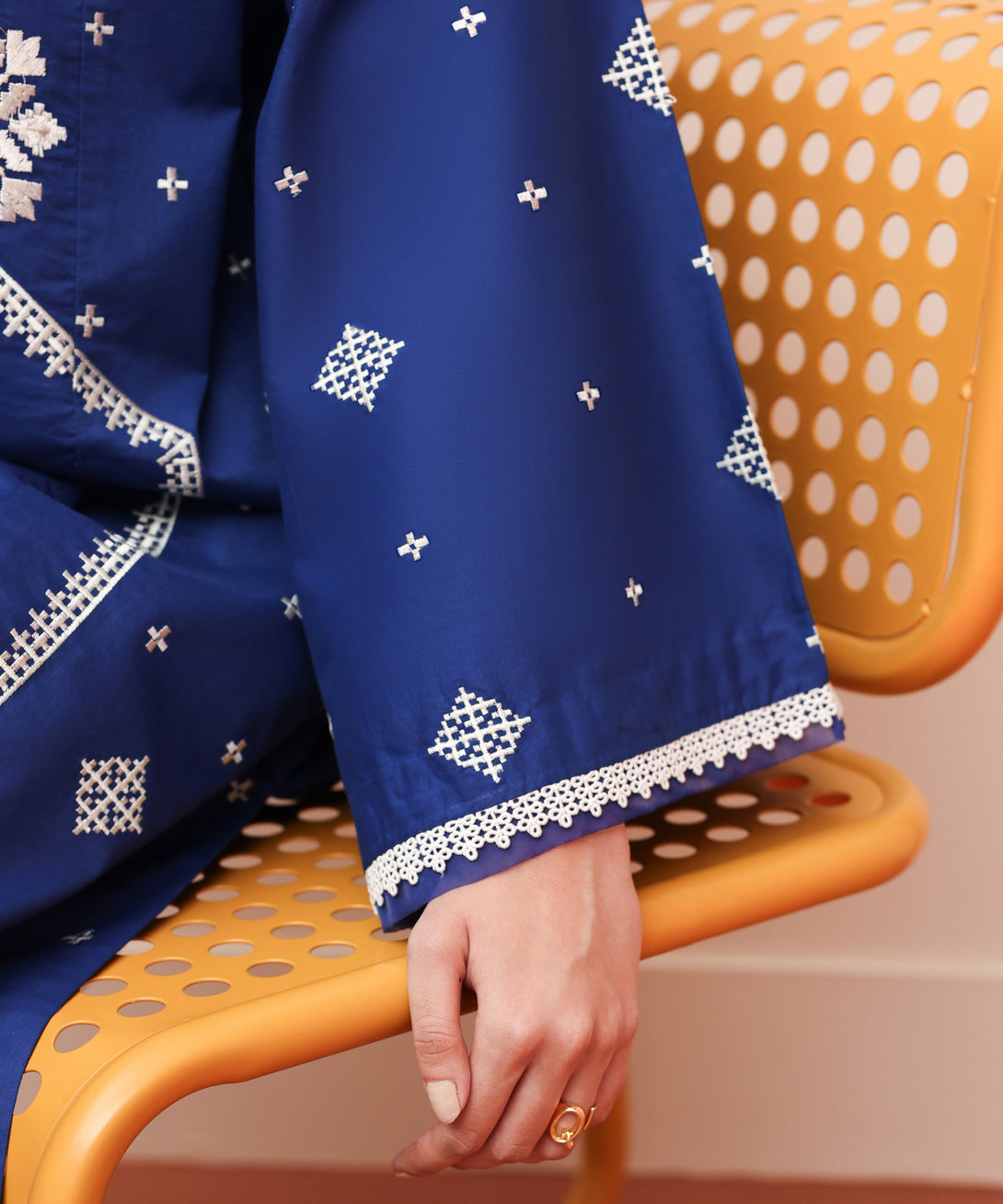 Women's Unstitched Lawn Embroidered Blue 2 Piece Suit