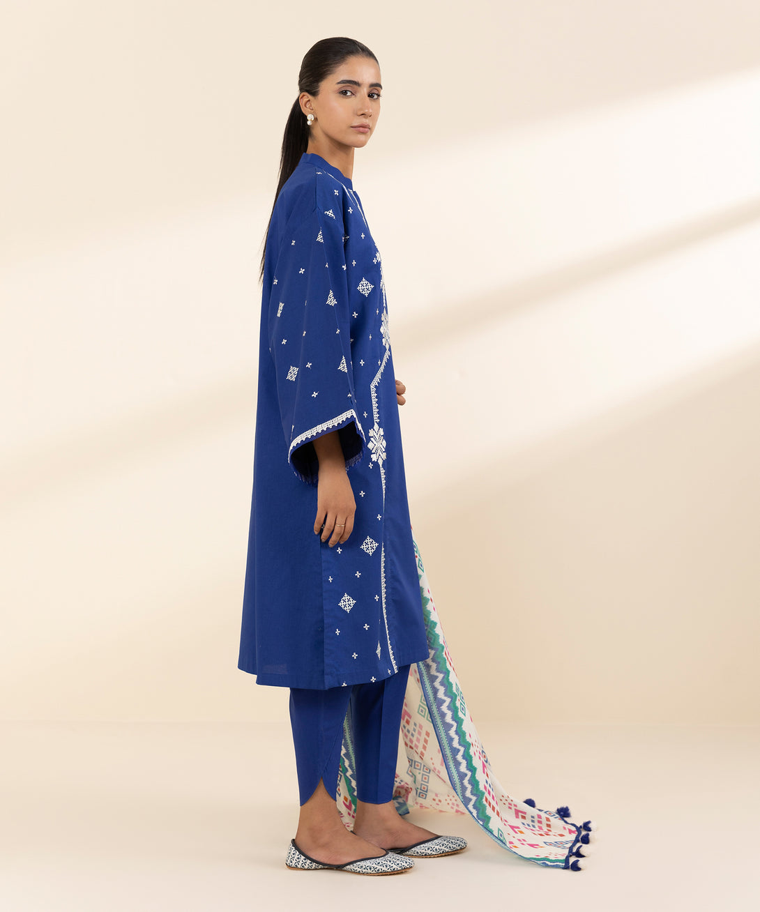 Women's Unstitched Lawn Embroidered Blue 2 Piece Suit