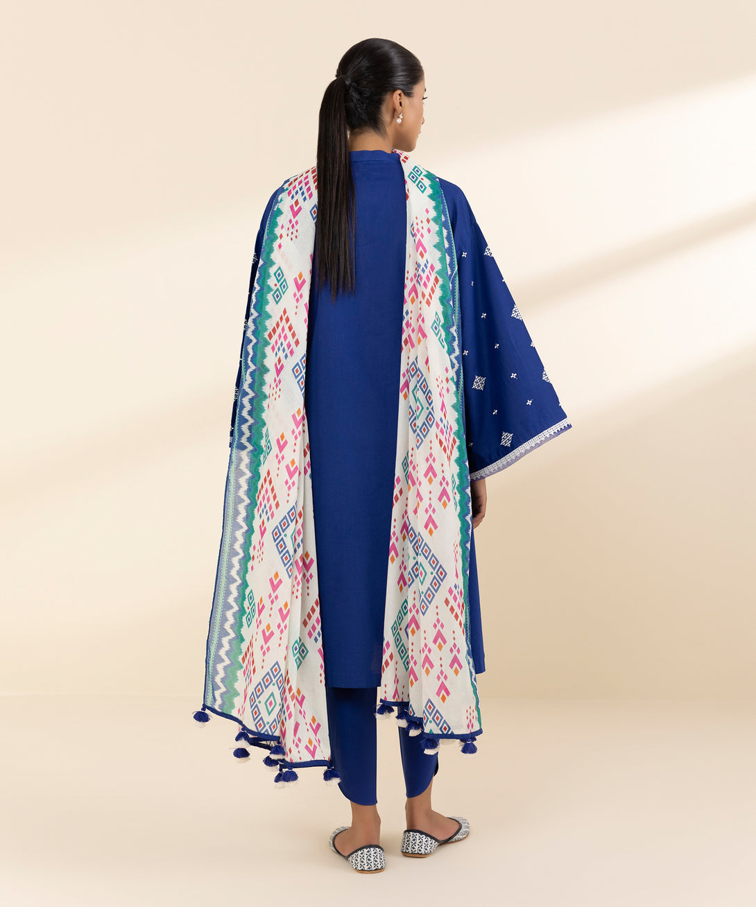 Women's Unstitched Lawn Embroidered Blue 2 Piece Suit