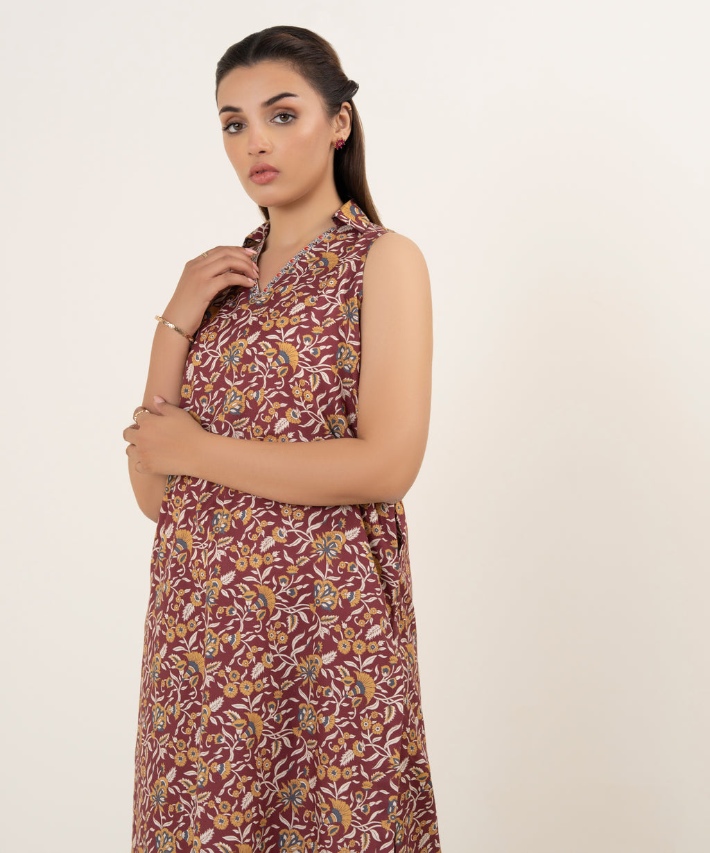 Women's Unstitched Lawn Printed Maroon 2 Piece Suit