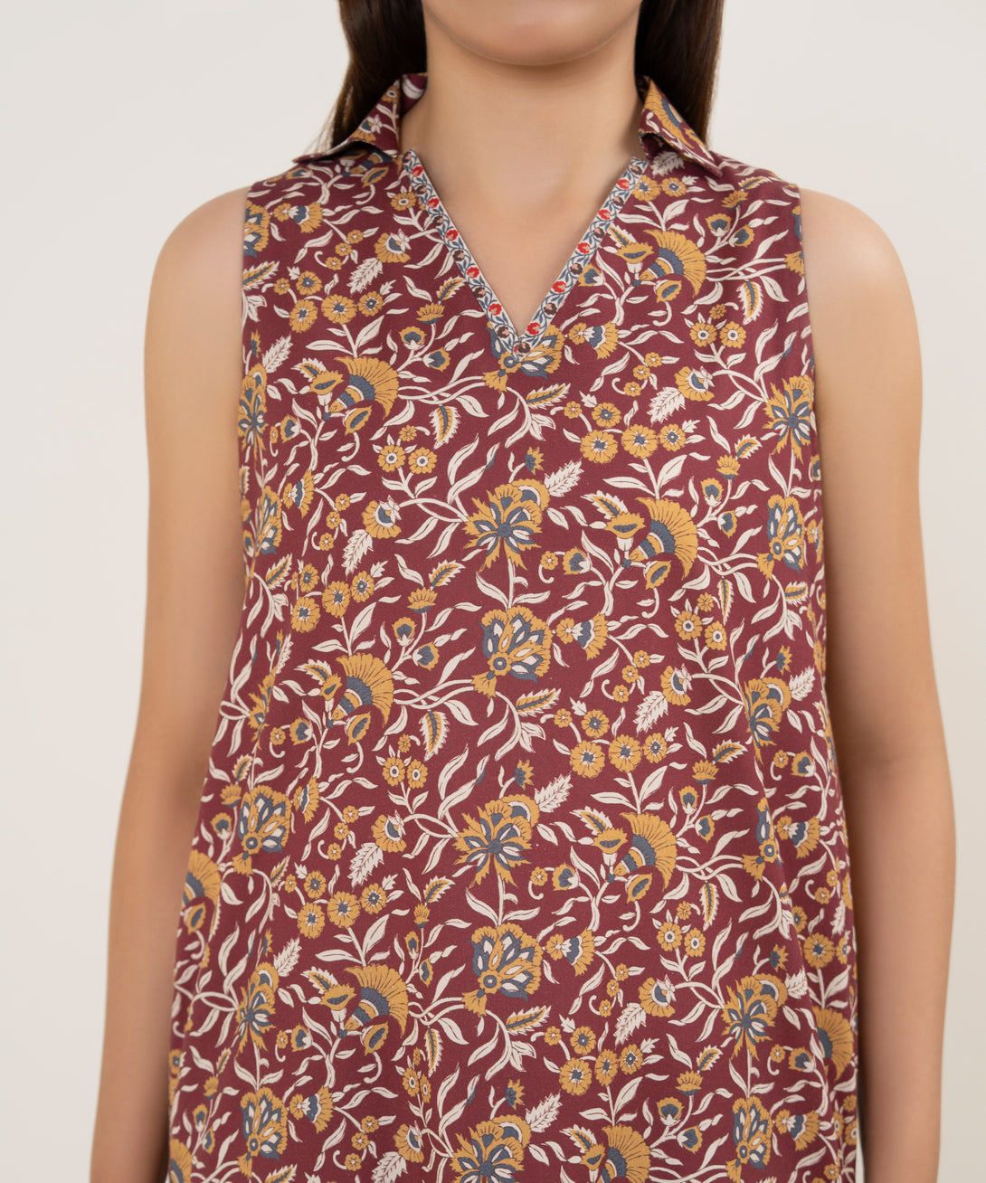Women's Unstitched Lawn Printed Maroon 2 Piece Suit