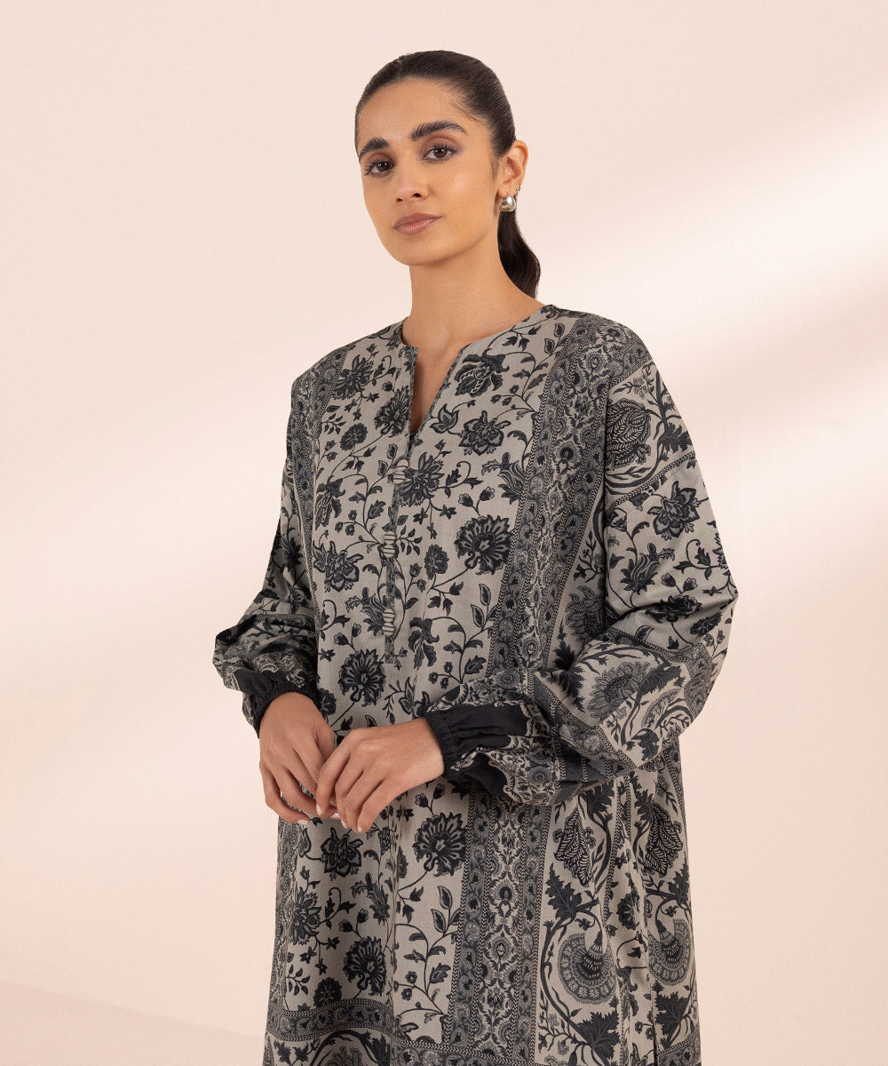 Women's Unstitched Lawn Grey Printed 2 Piece Suit