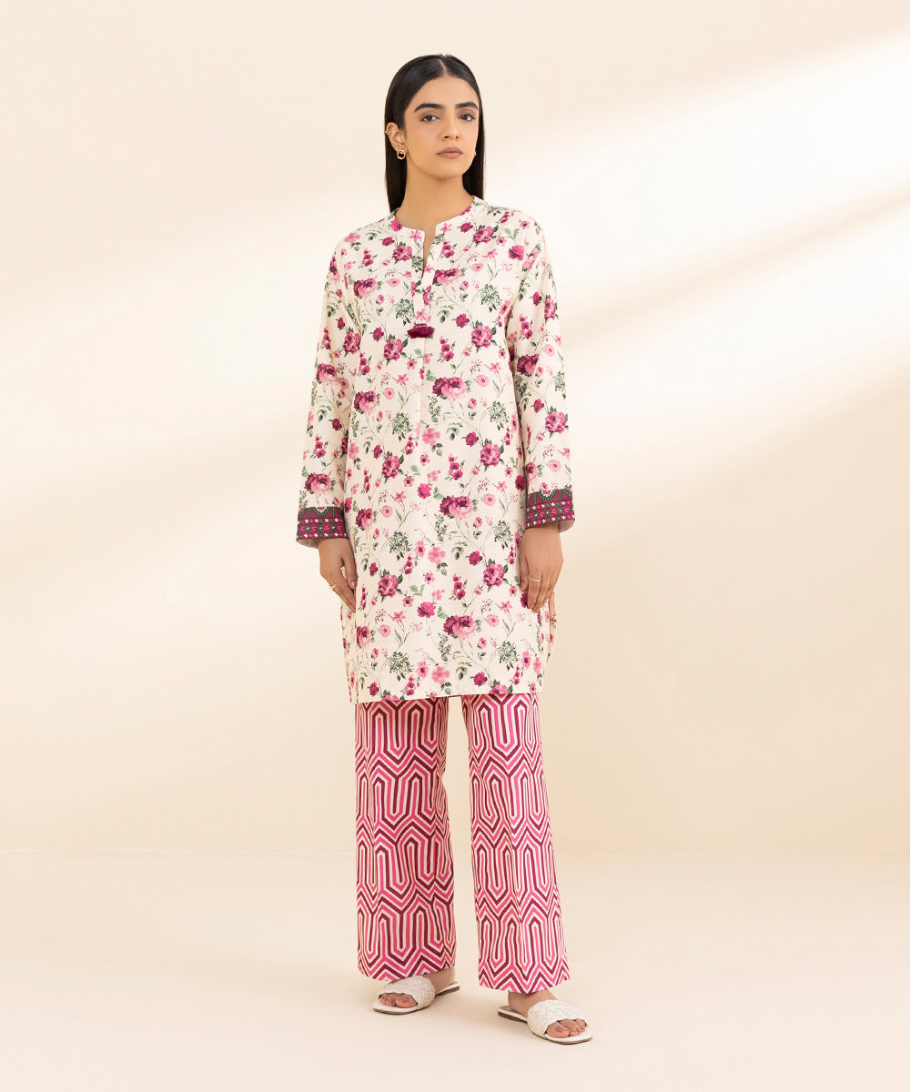 Women's Unstitched Khaddar Printed Pink 2 Piece Suit