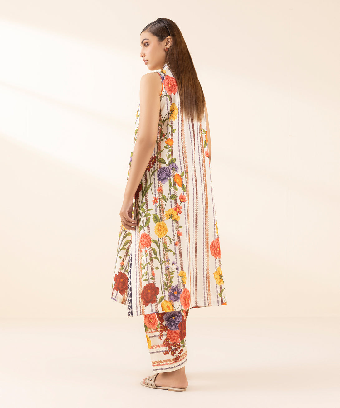 Women's Unstitched Lawn Printed Multi 2 Piece Suit