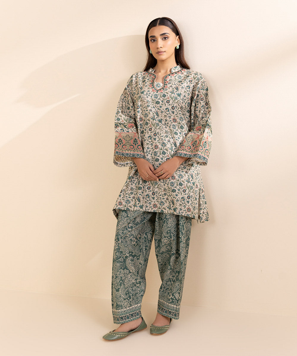 Women's Unstitched Khaddar Embroidered Green 2 Piece Suit