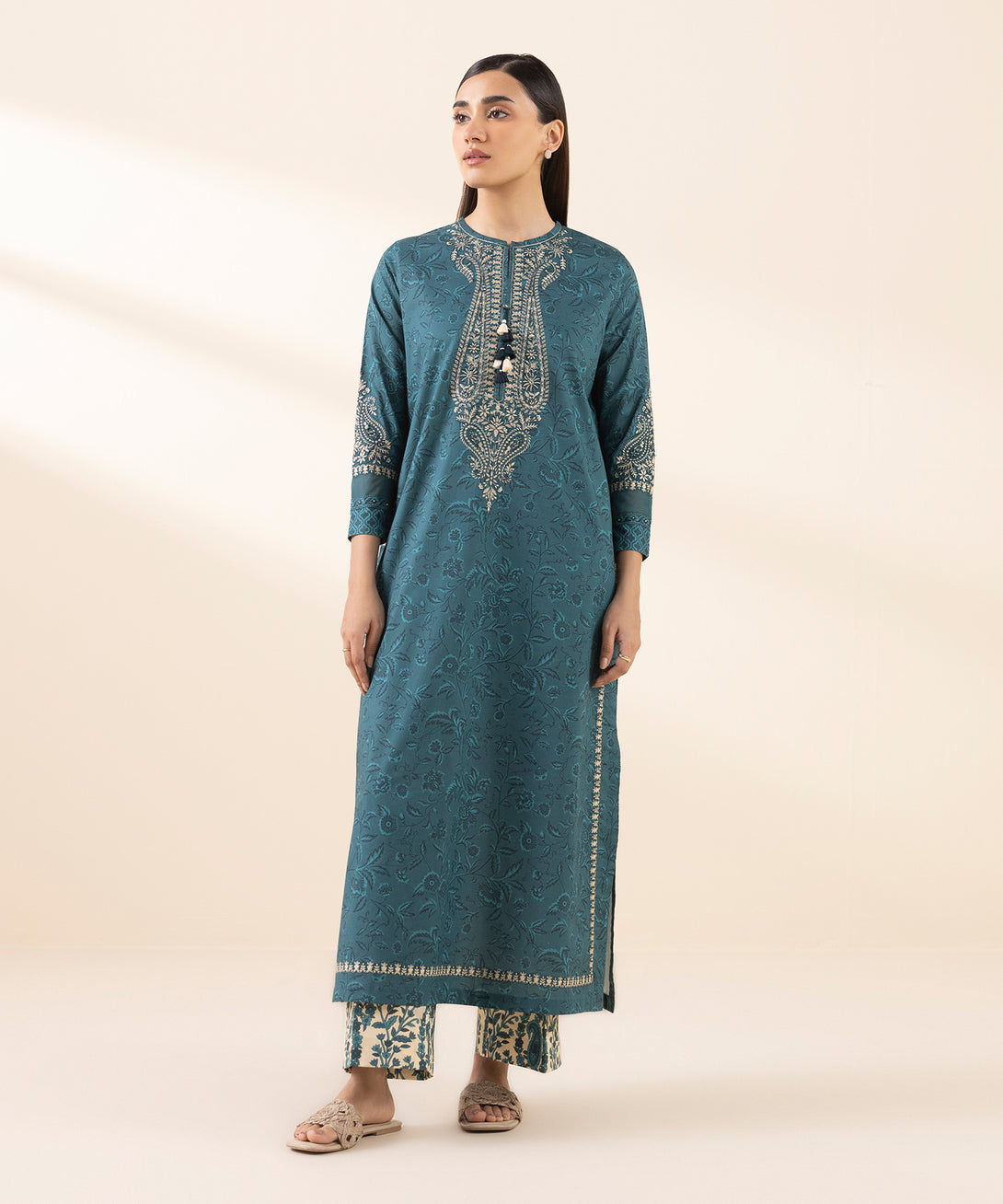 Women's Unstitched Lawn Embroidered Blue 2 Piece Suit
