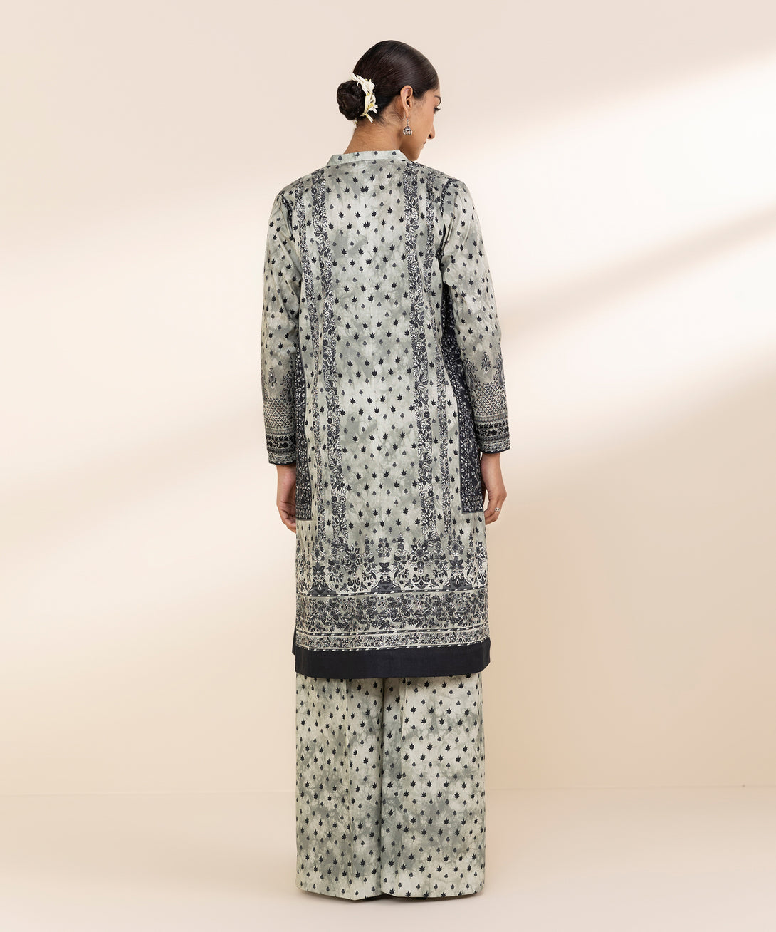 Women's Unstitched Lawn Embroidered Black 2 Piece Suit