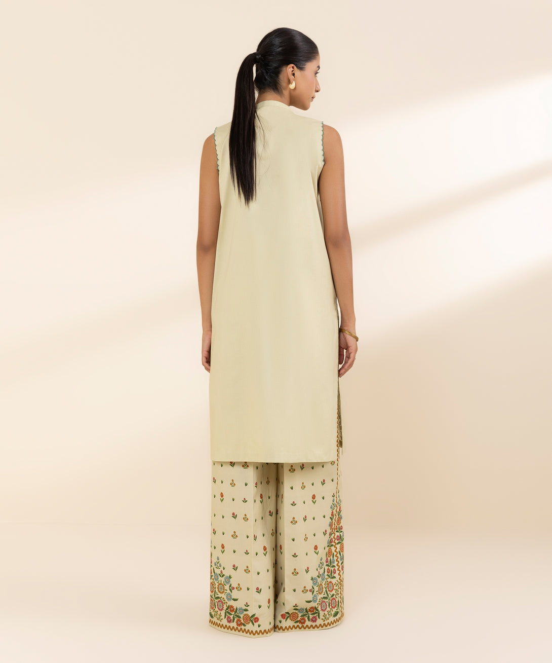 Women's Unstitched Lawn Embroidered Multi 2 Piece Suit
