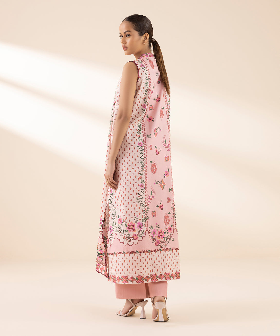 Women's Unstitched Lawn Embroidered Pink 2 Piece Suit