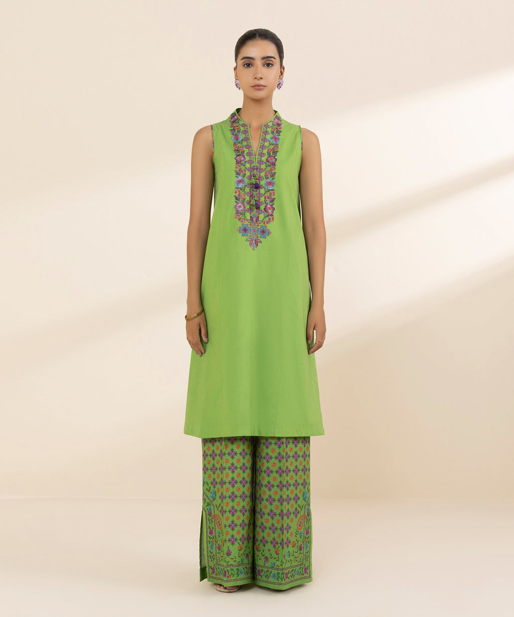 Women's Unstitched Lawn Embroidered Green 2 Piece Suit