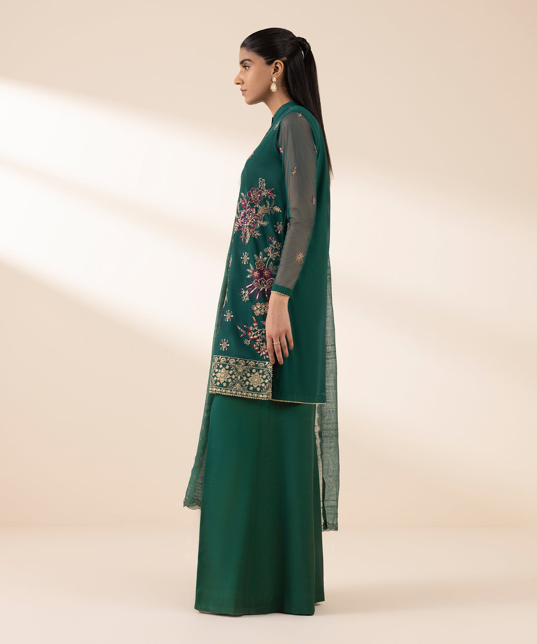 Women's Unstitched Blended Net Embroidered Green 3 Piece Suit