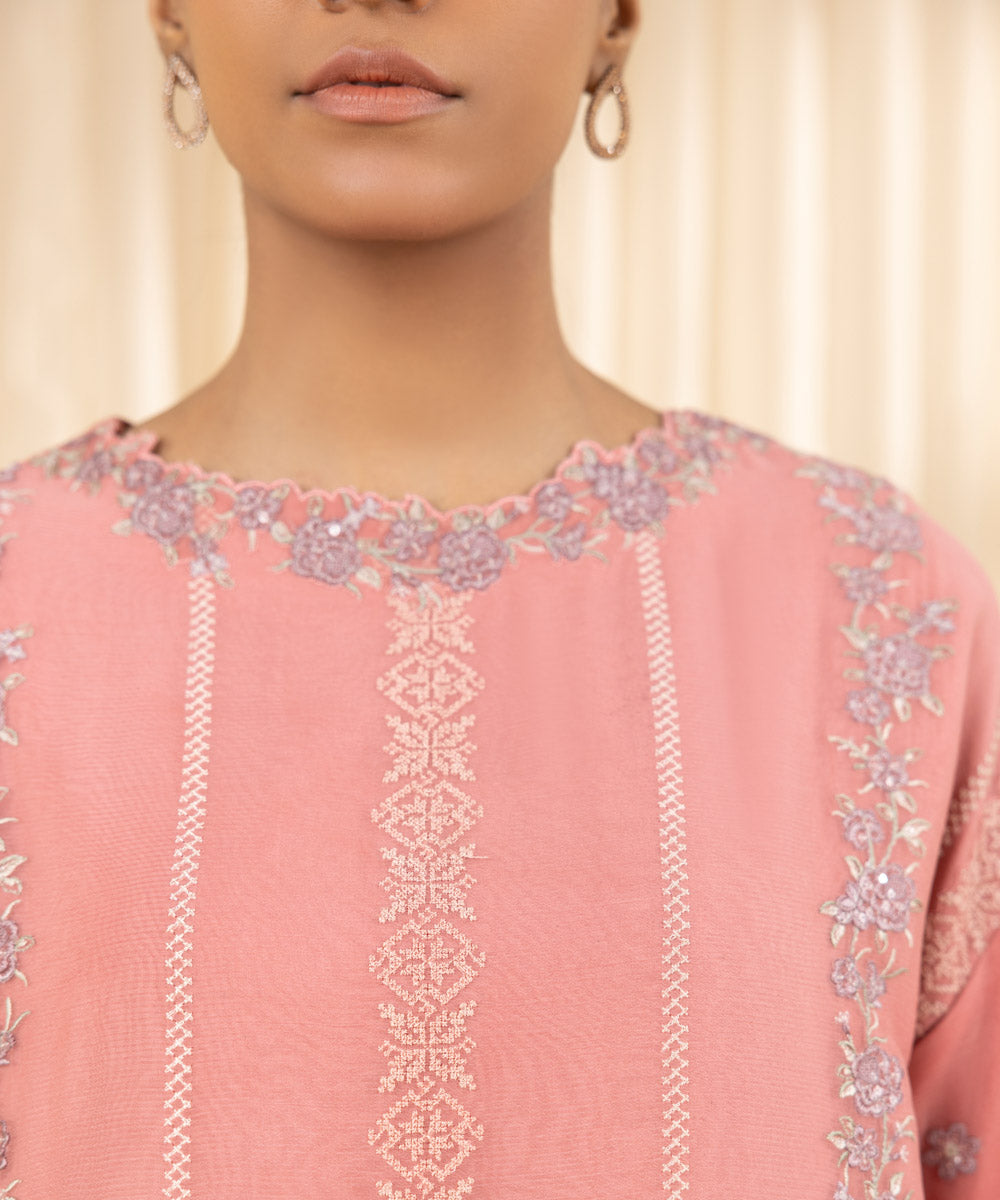 Unstitched Women's Embroidered Blended Chiffon Pink Three Piece Suit