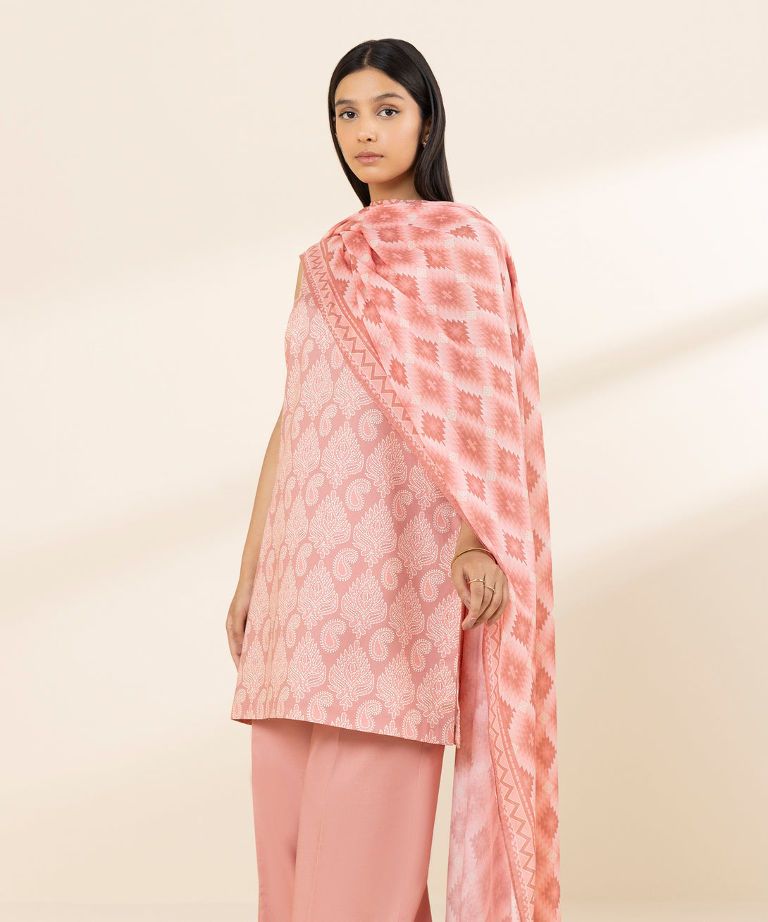 Women's Unstitched Lawn Printed Pink 3 Piece Suit