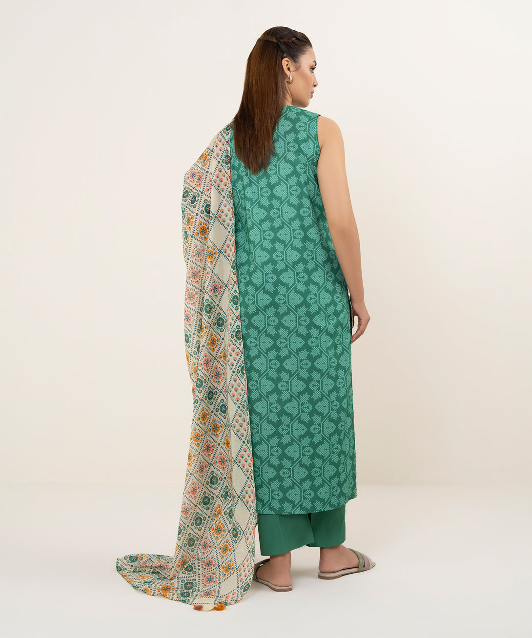 Women's Unstitched Lawn Printed Green 3 Piece Suit