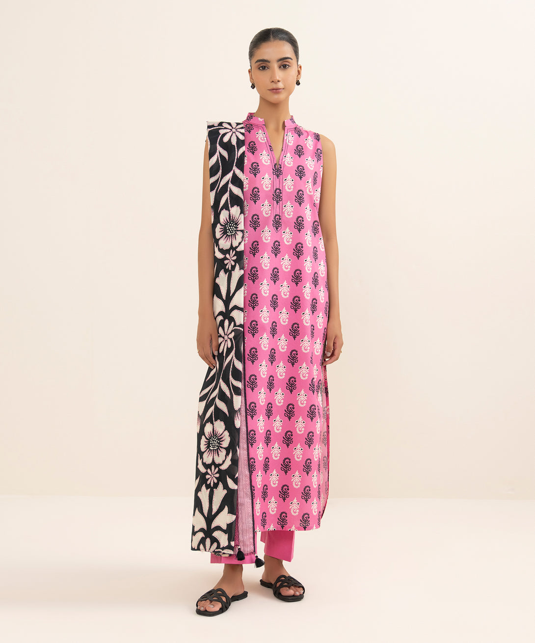 Women's Unstitched Lawn Printed Multi 3 Piece Suit