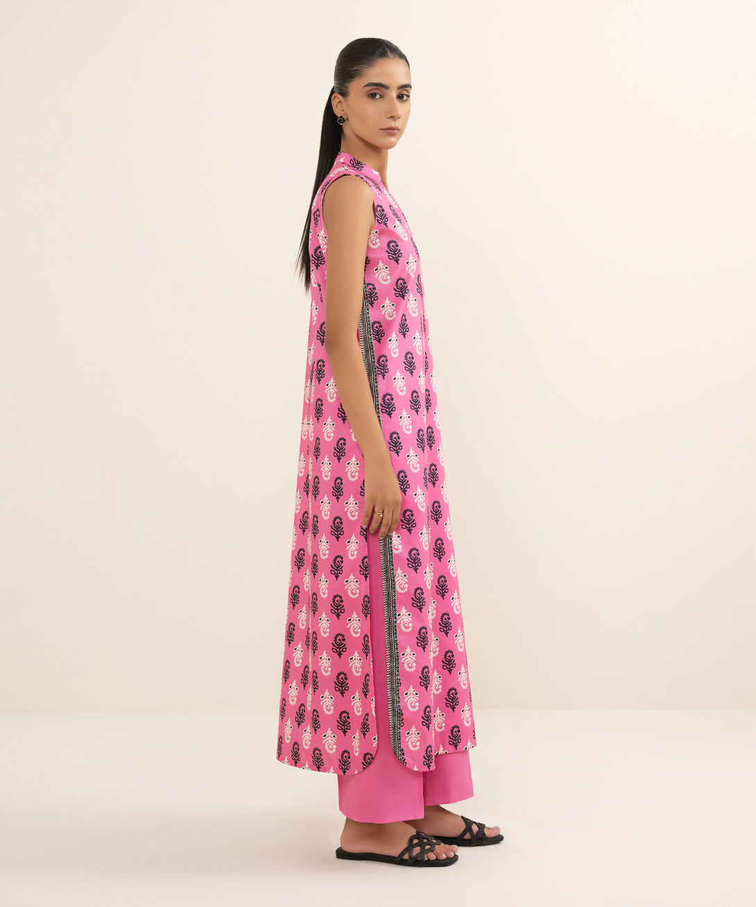 Women's Unstitched Lawn Printed Multi 3 Piece Suit