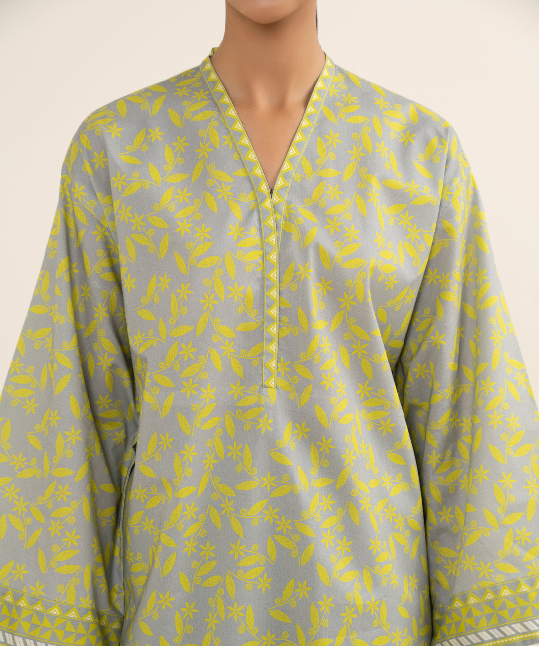 Women's Unstitched Lawn Printed Multi 3 Piece Suit