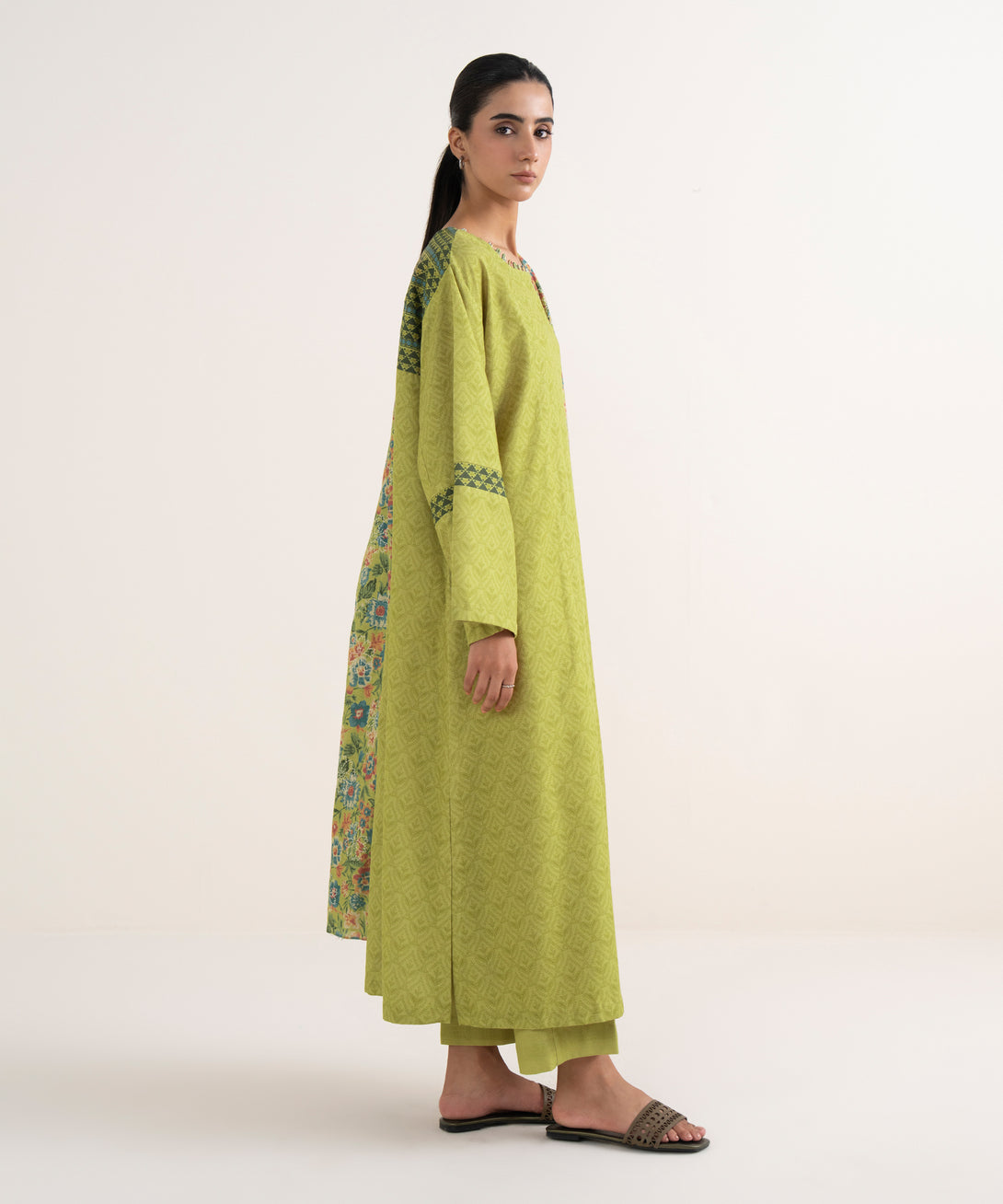 Women's Unstitched Light Khaddar Printed Green Three Piece Suit