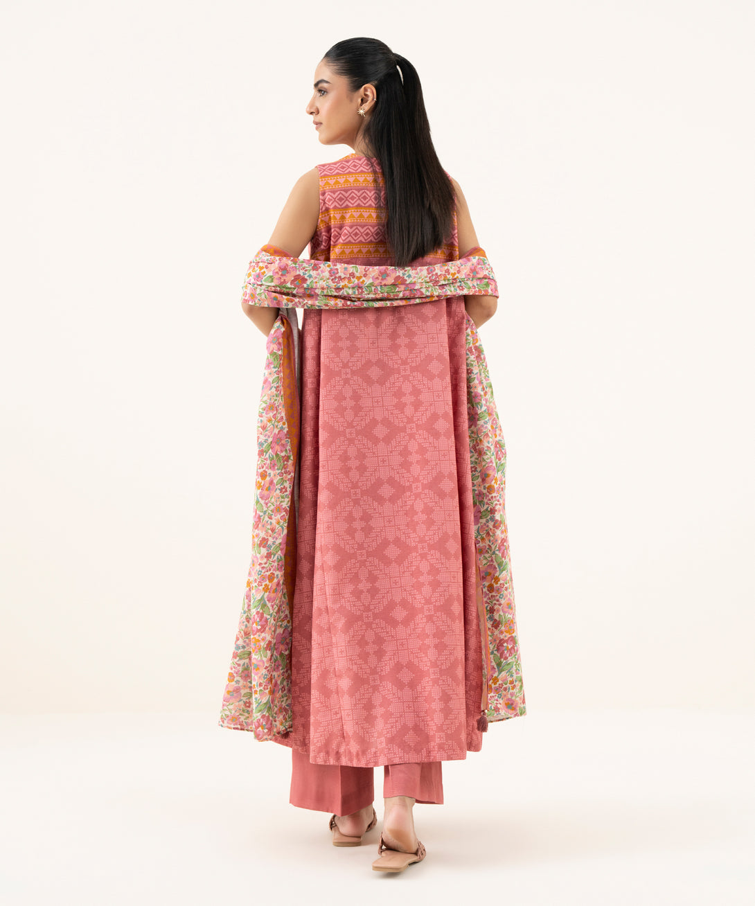 Women's Unstitched Light Khaddar Printed Pink Three Piece Suit