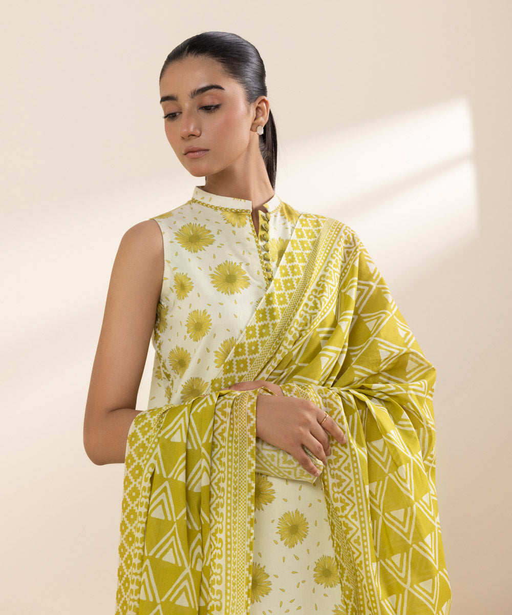 Women's Unstitched Lawn Yellow Printed 3 Piece Suit