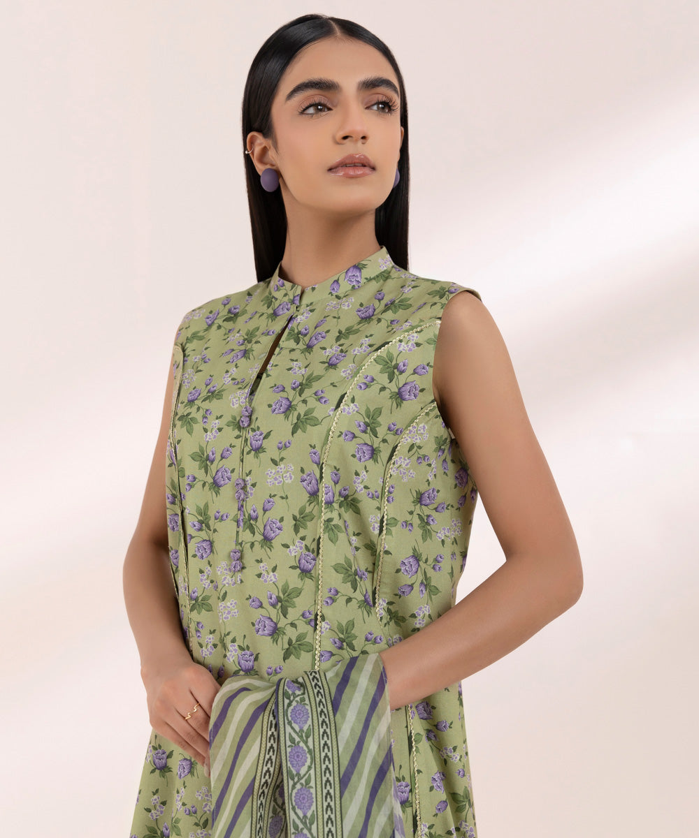 Women's Unstitched Lawn Green Printed 3 Piece Suit