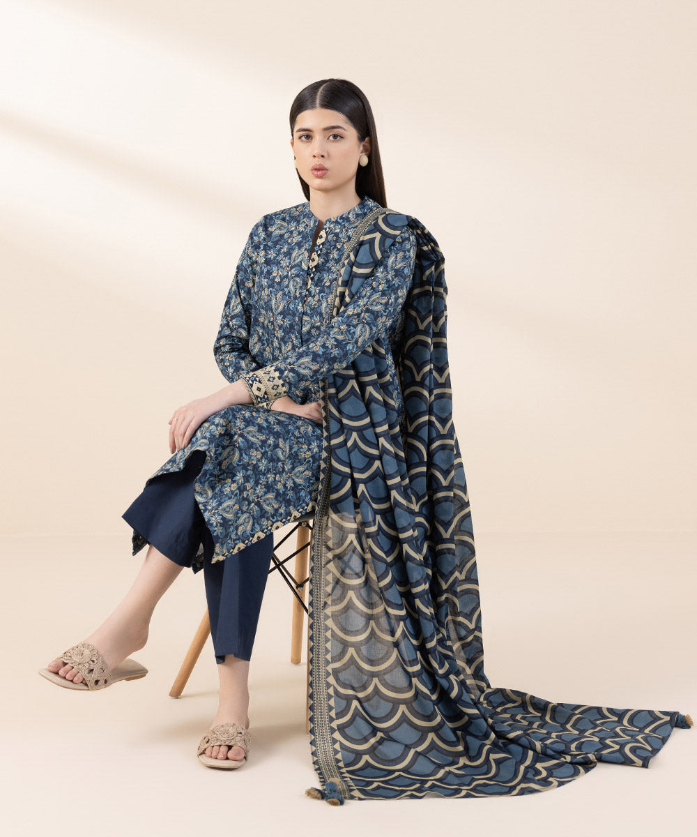 Women's Lawn Printed Blue Unstitched 3 Piece Suit