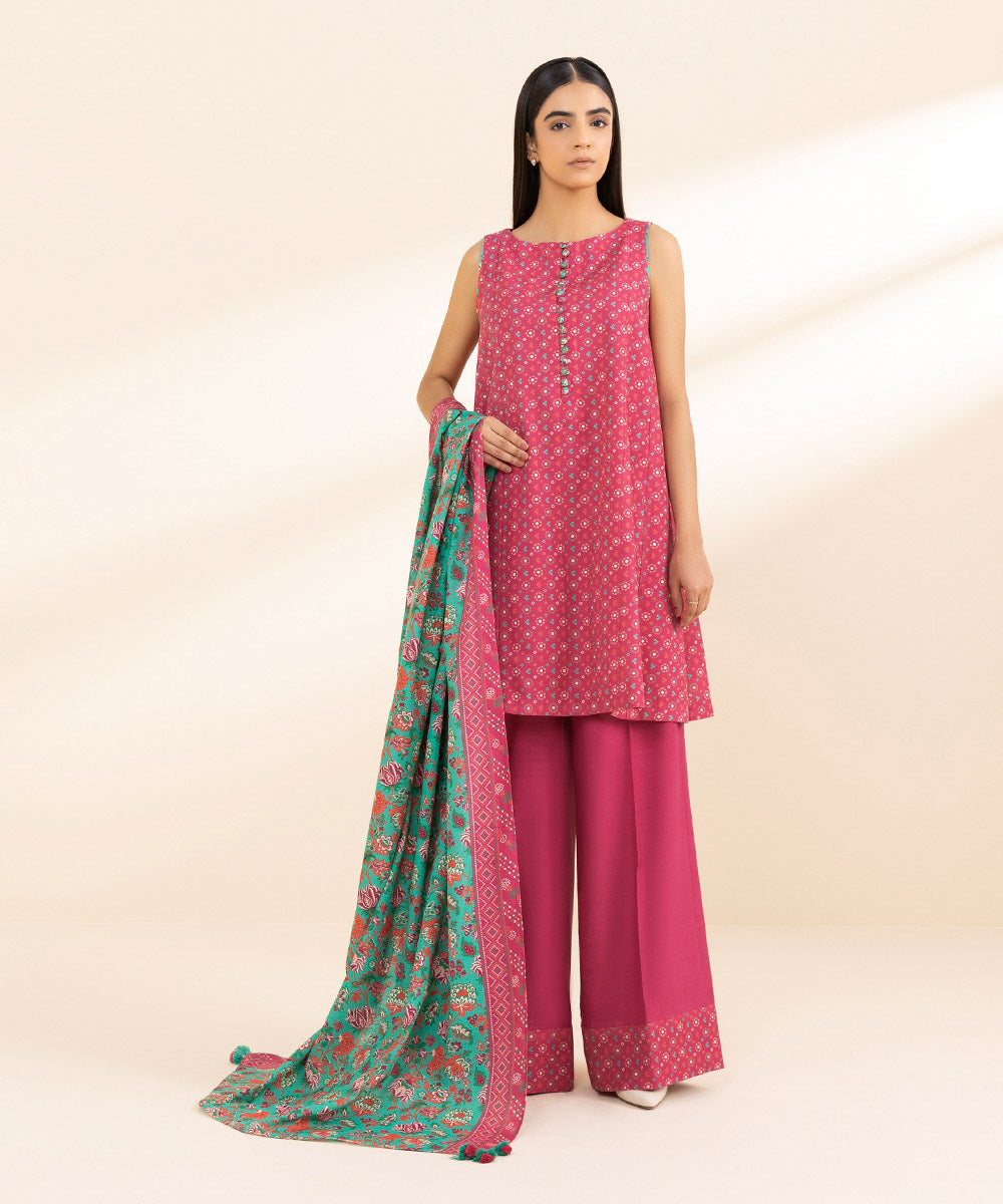 Women's Unstitched Khaddar Printed Pink 3 Piece Suit