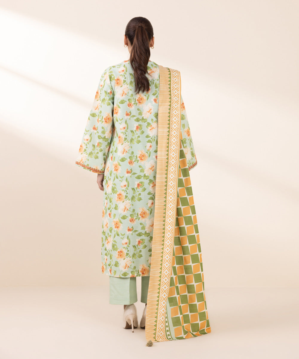 Women's Unstitched Embroidered Multicolour Khaddar Three Piece Suit