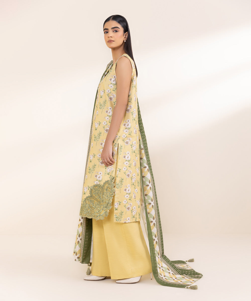 Women's Unstitched Embroidered Pale Yellow Khaddar Three Piece Suit