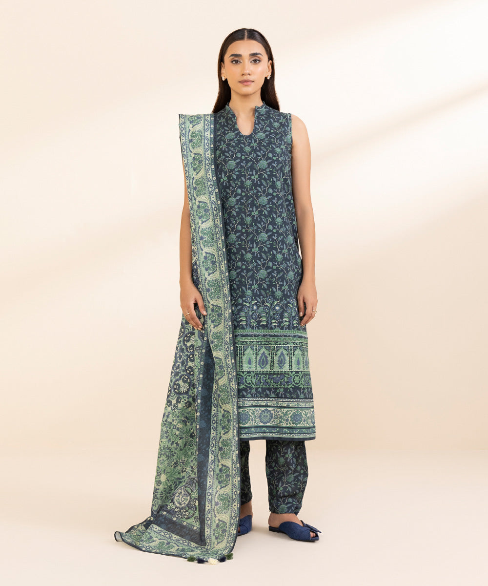 Women's Unstitched Khaddar Printed Blue 3 Piece Suit