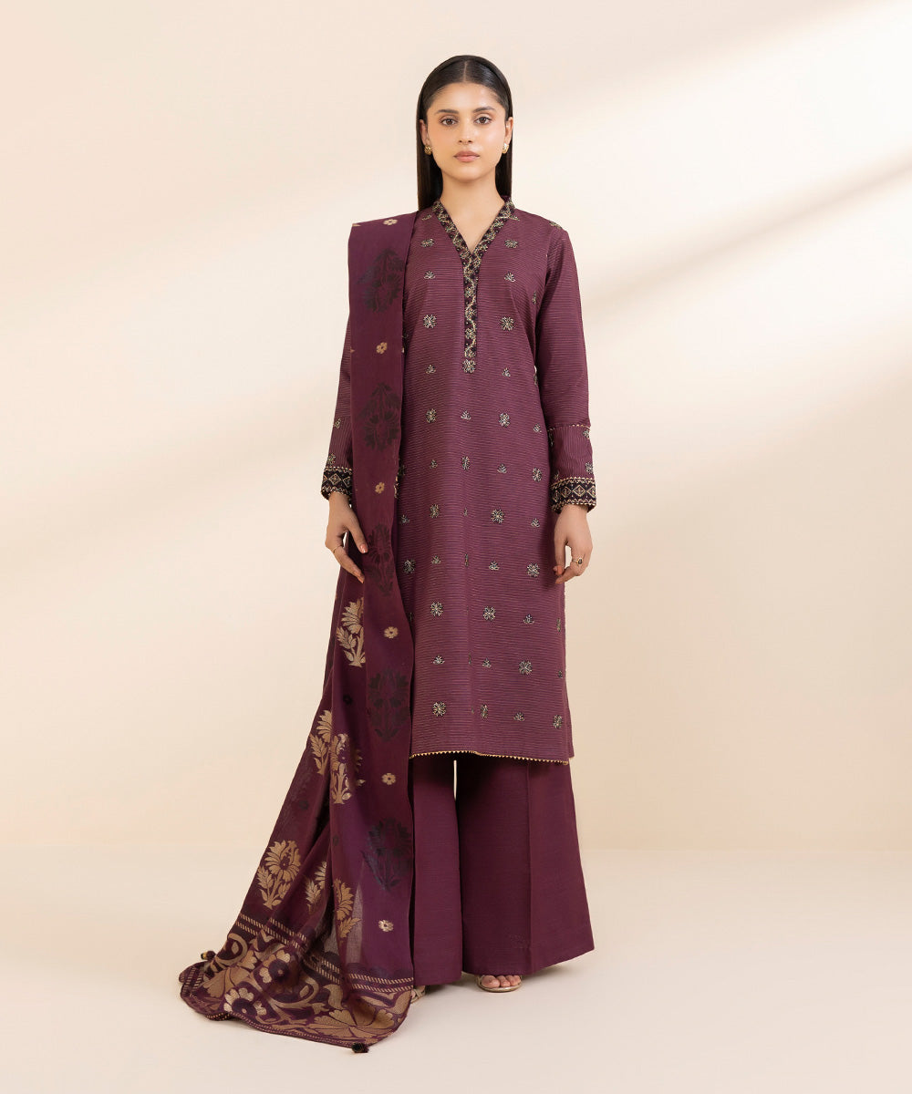 Women's Unstitched Zari Khaddar Embroidered Purple 3 Piece Suit