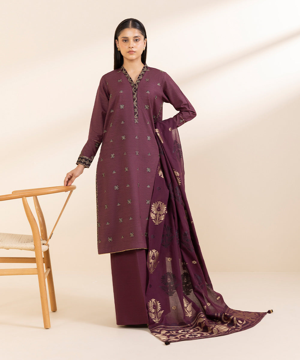 Women's Unstitched Zari Khaddar Embroidered Purple 3 Piece Suit