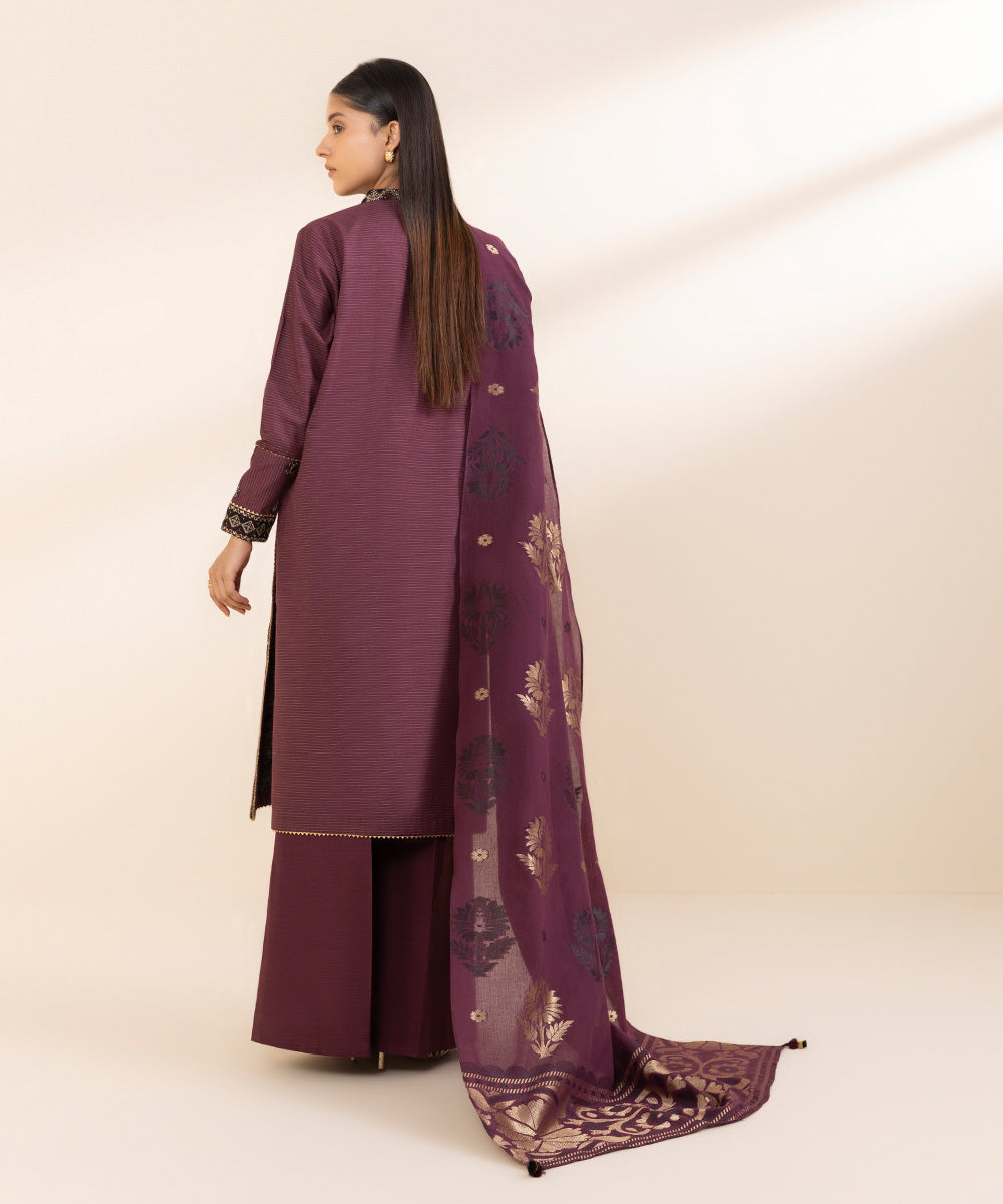 Women's Unstitched Zari Khaddar Embroidered Purple 3 Piece Suit