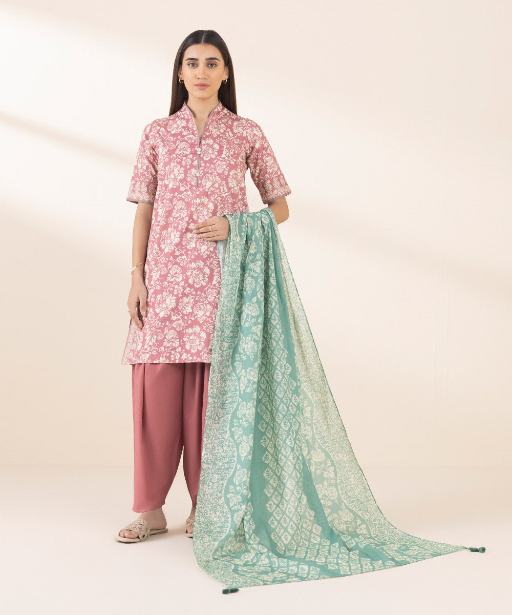 Women's Unstitched Lawn Printed Pink 3 Piece Suit