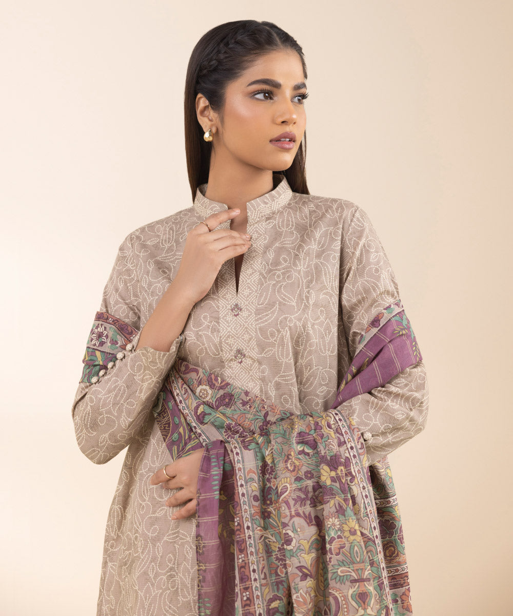 Women's Unstitched Zari Lawn Printed Beige 3 Piece Suit