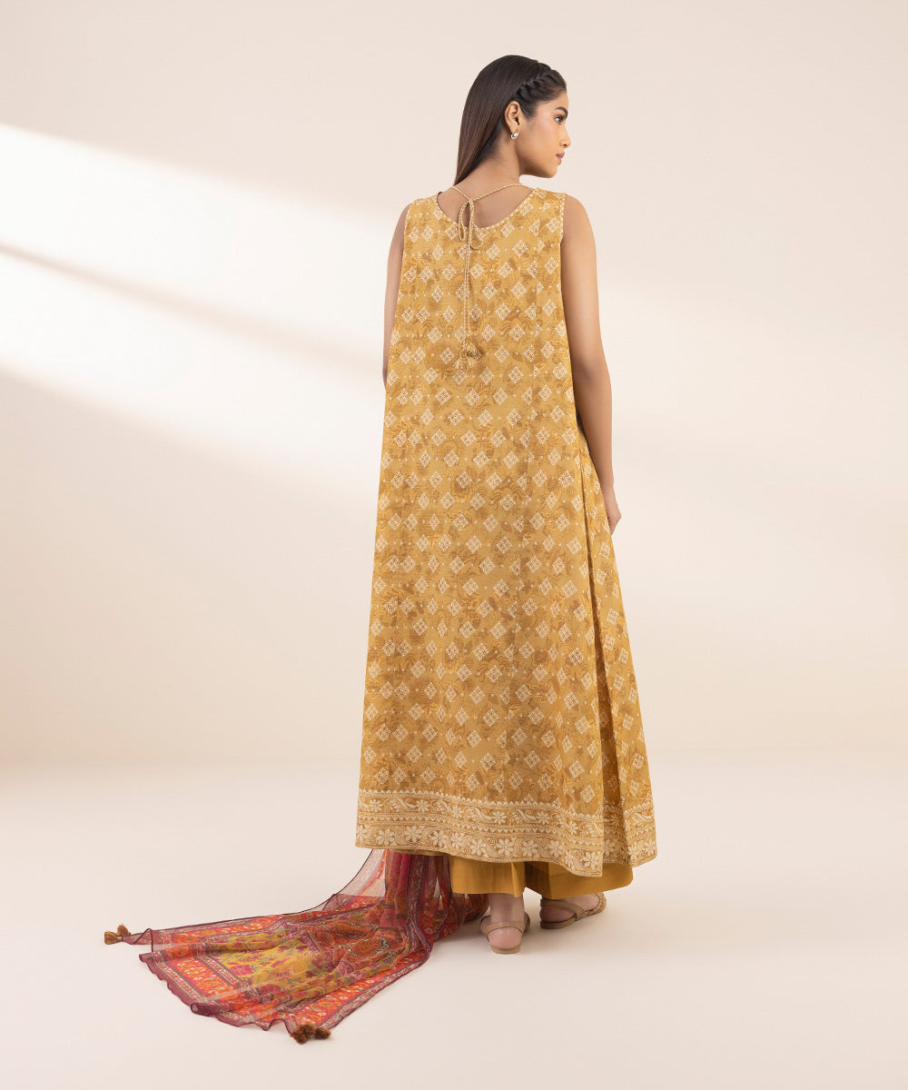 Women's Unstitched Zari Lawn Printed Yellow 3 Piece Suit